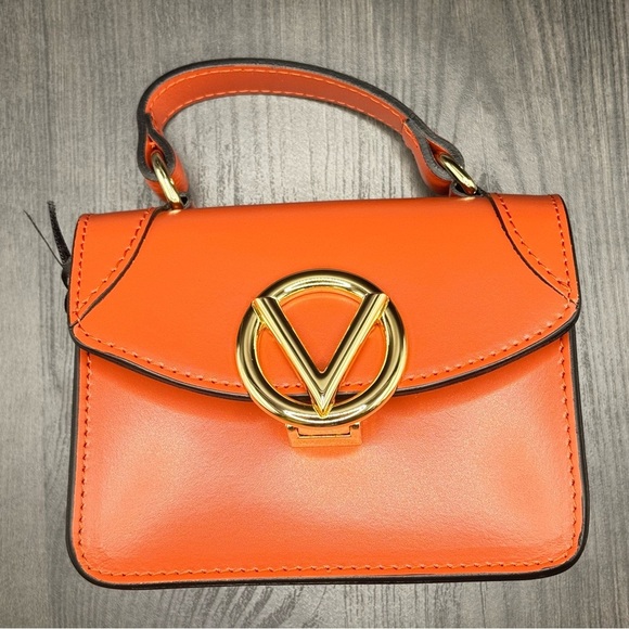 VALENTINO BY MARIO VALENTINO
Bibi Retro Leather Small Shoulder Bag - Picture 7 of 12